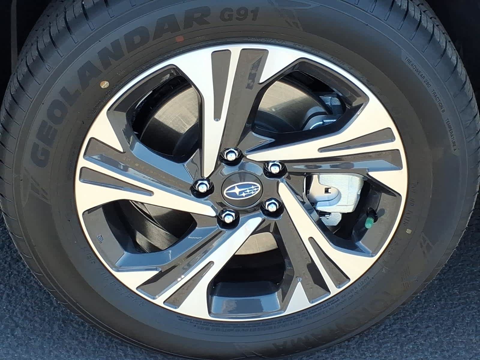 Used 2026 Subaru Crosstrek 2.5i Premium AWD/4WD image 12