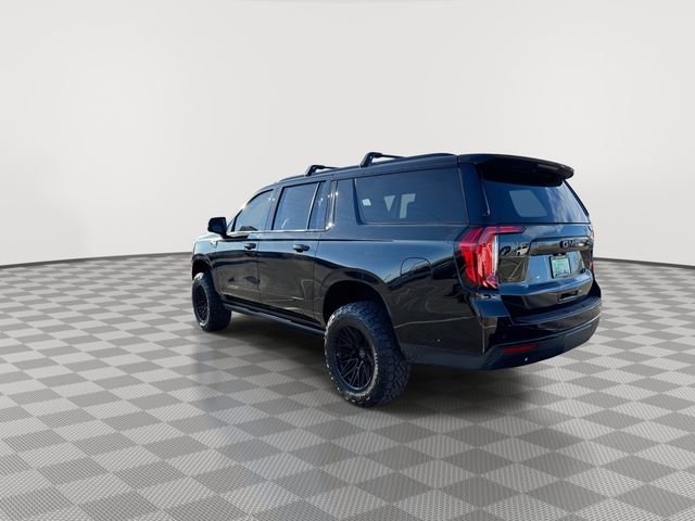 Used 2023 GMC Yukon XL AT4 w/ AT4 Premium Package image 6