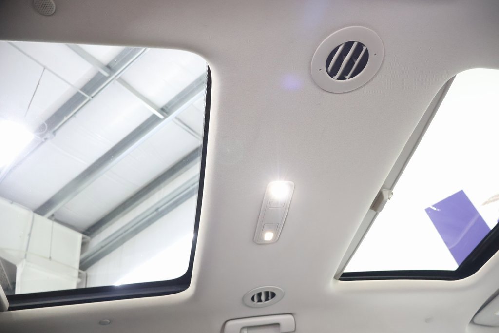 Used 2020 GMC Acadia Denali w/ Denali Ultimate Package image 26