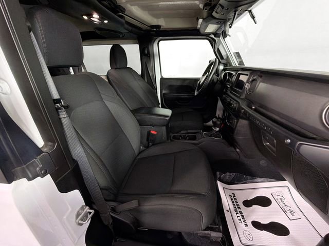 Used 2022 Jeep Wrangler Willys image 27