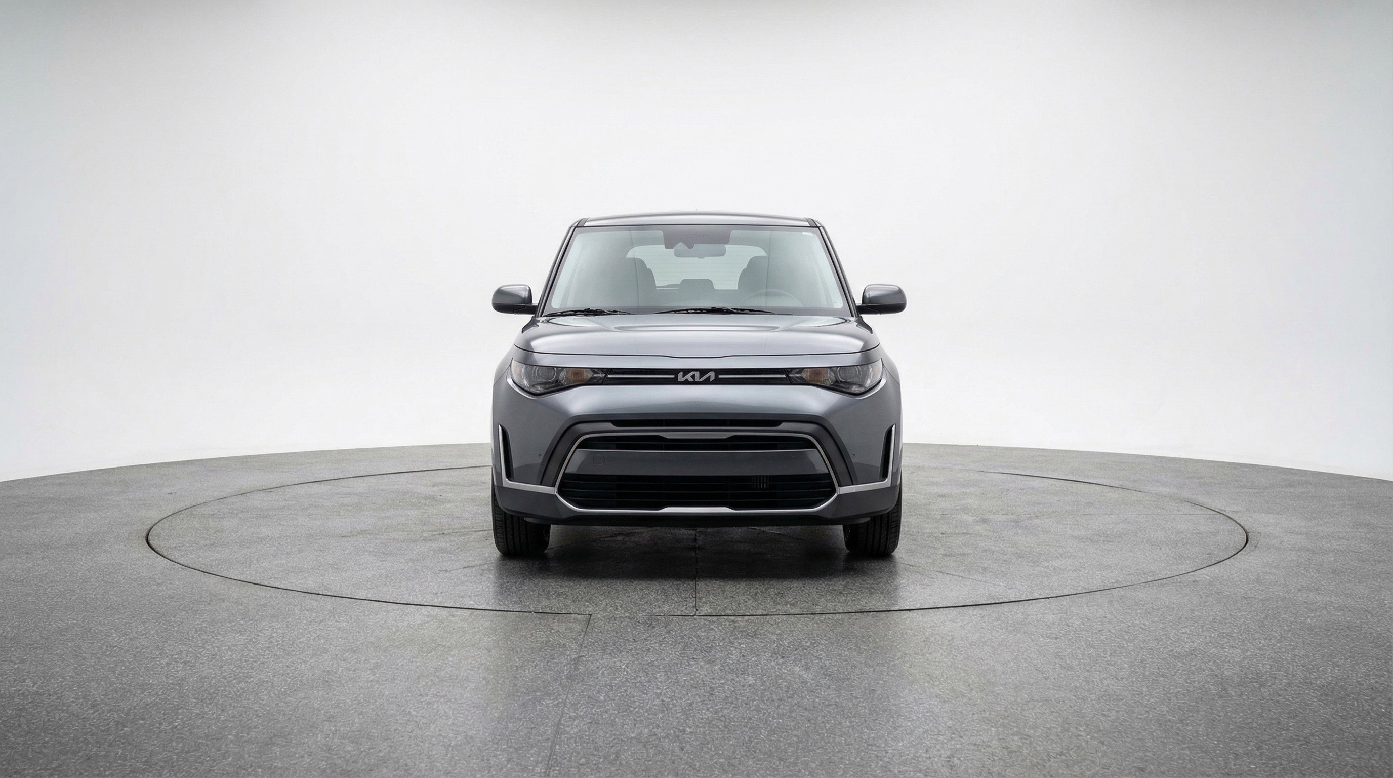 Used 2025 Kia Soul LX w/ LX Technology Package image 2