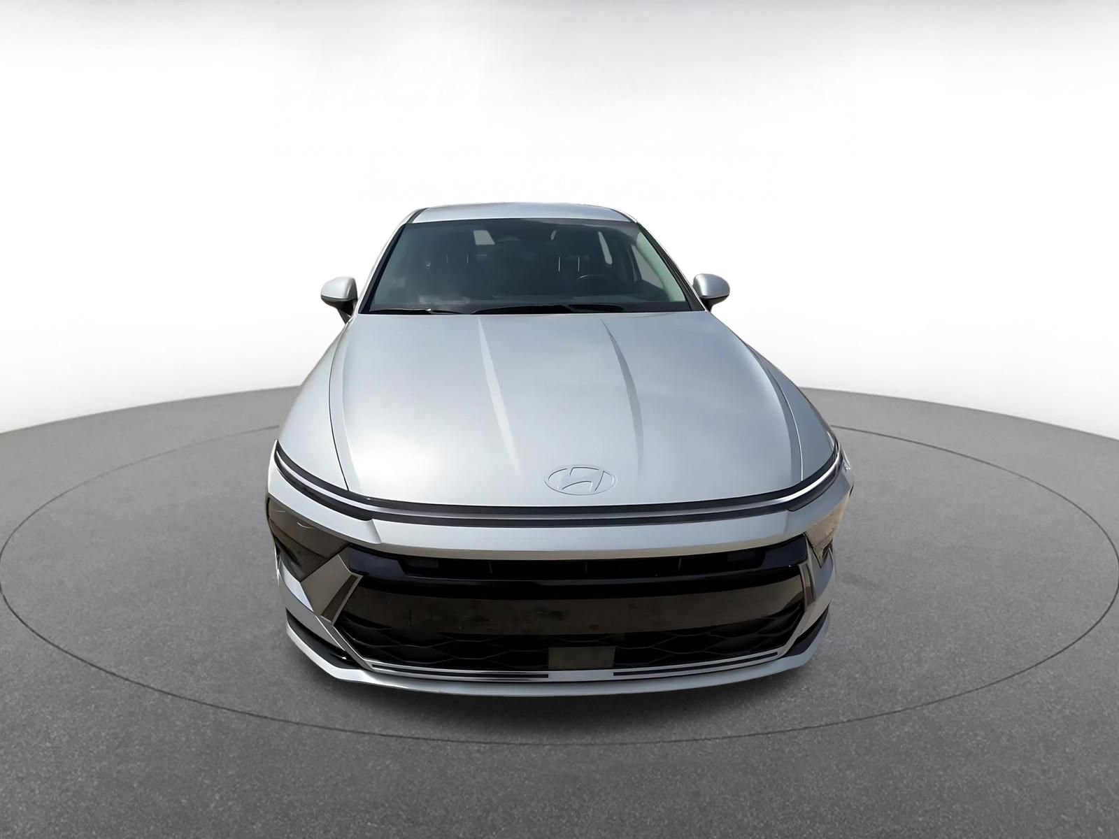 Used 2025 Hyundai Sonata SEL FWD image 4