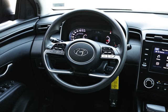 Used 2023 Hyundai Tucson SE image 26