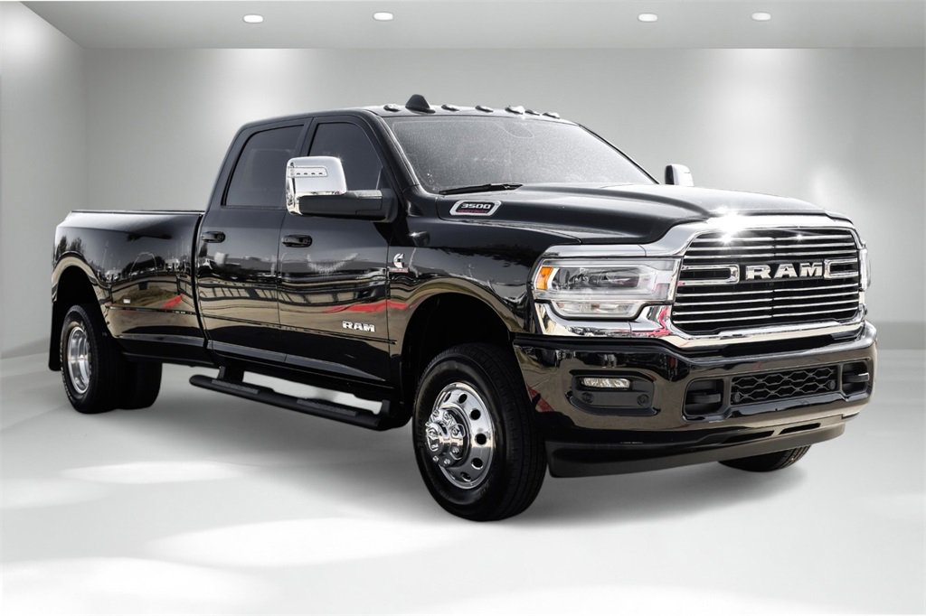 Used 2024 RAM 3500 Laramie w/ Bed Utility Group image 5