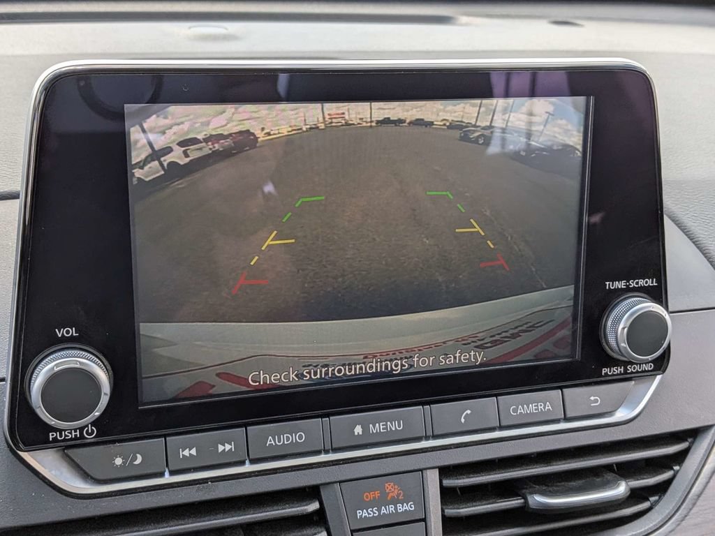 Used 2025 Nissan Altima 2.5 SV FWD image 20