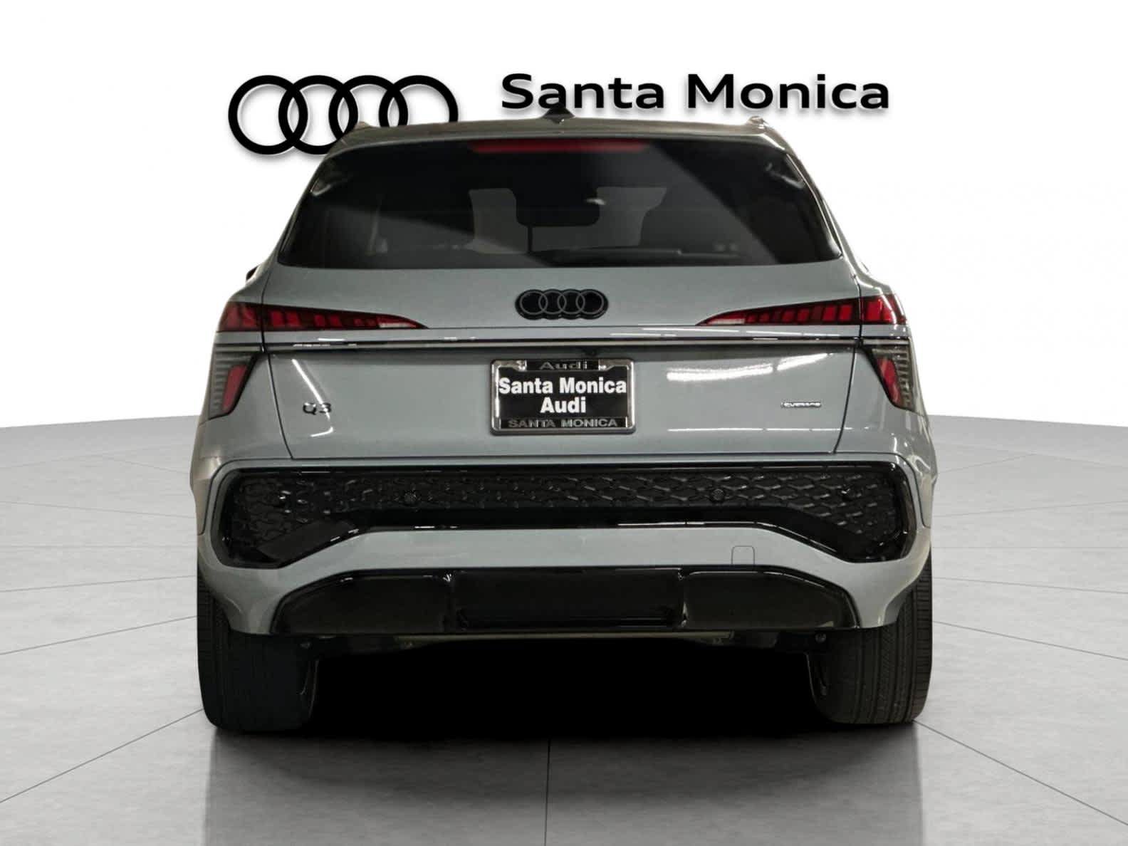 New 2026 Audi Q3 quattro 2.0T AWD/4WD image 7