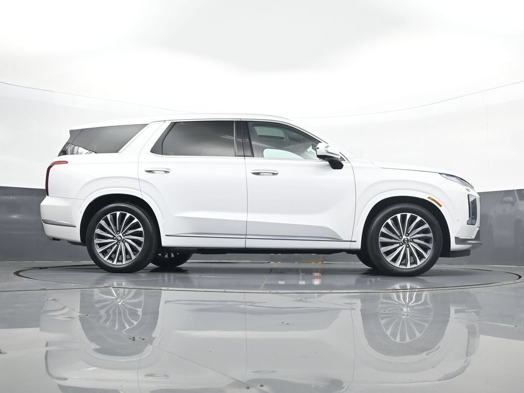 Certified 2025 Hyundai Palisade Calligraphy AWD/4WD image 25