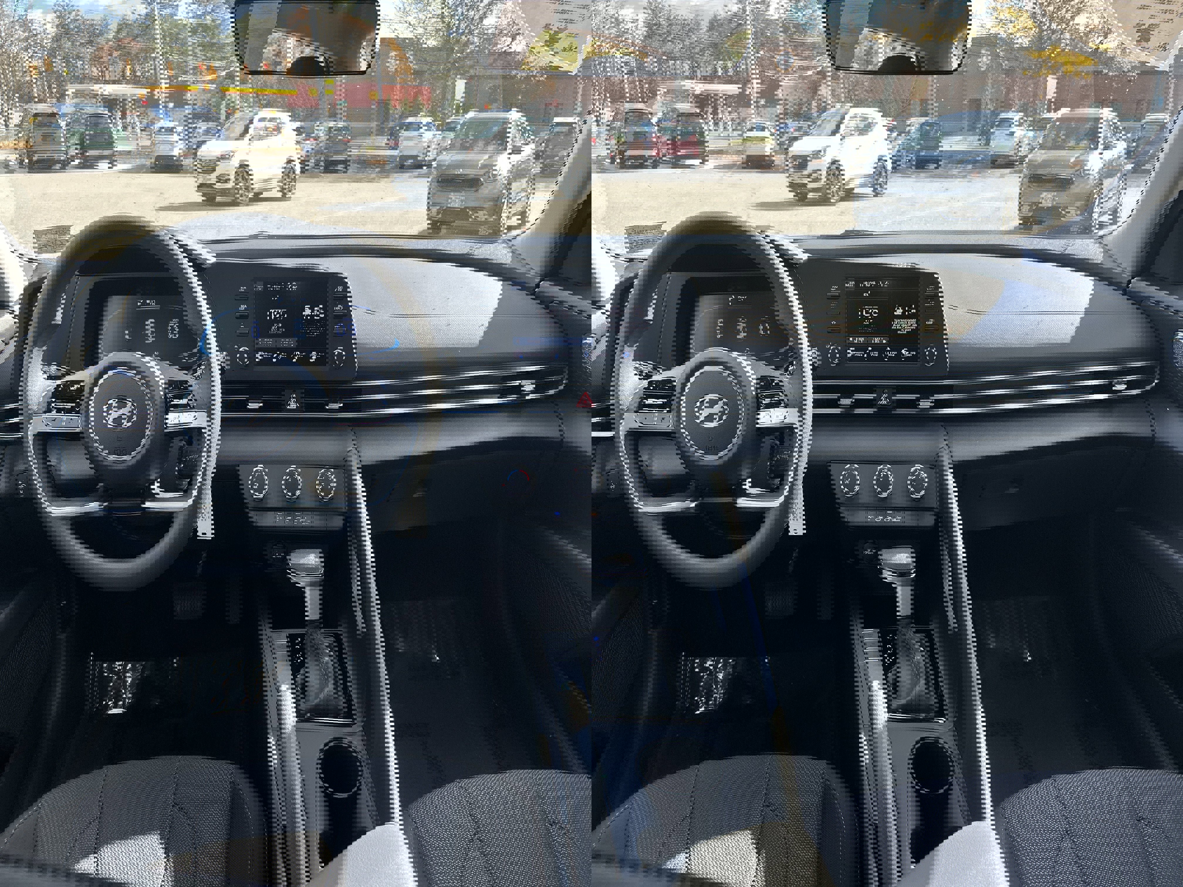 New 2026 Hyundai Elantra SE image 3