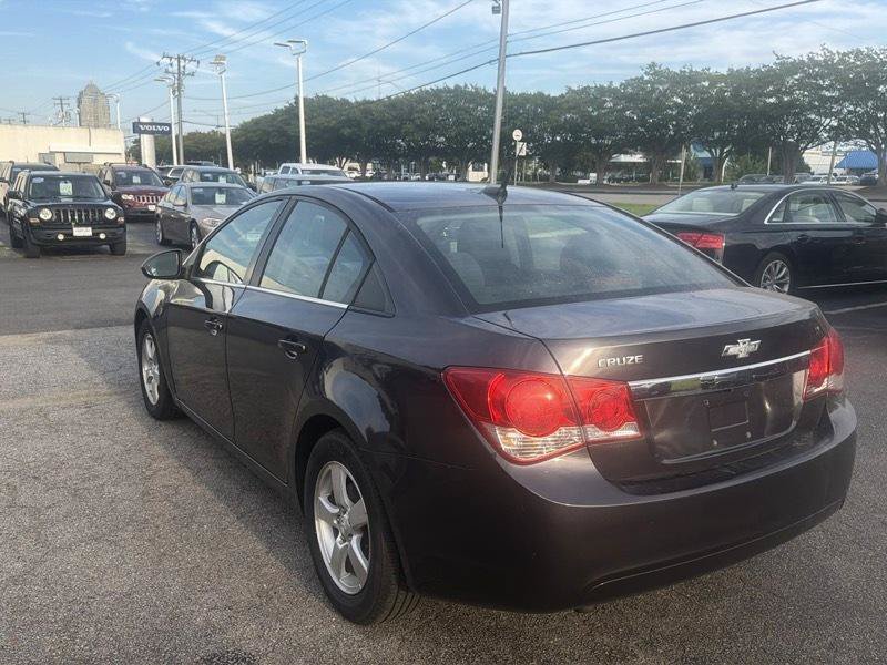 Used 2014 Chevrolet Cruze LT FWD image 6