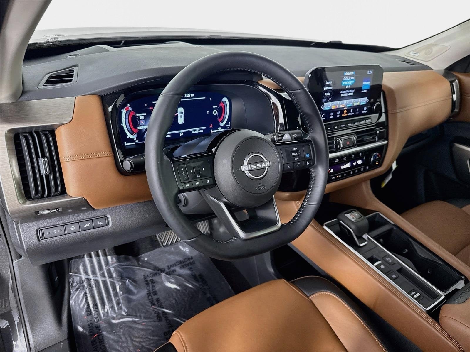 Certified 2025 Nissan Pathfinder Platinum w/ Cargo Package FWD image 9