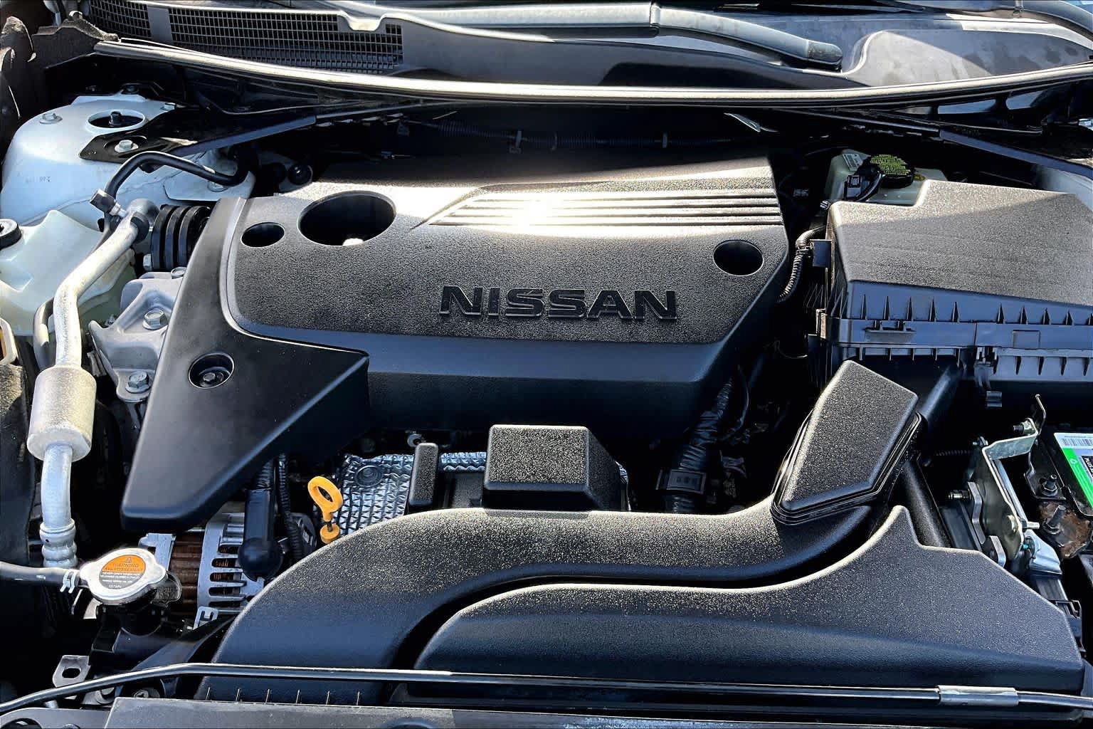 Used 2017 Nissan Altima 2.5 S w/ Power Driver Seat Package FWD image 32