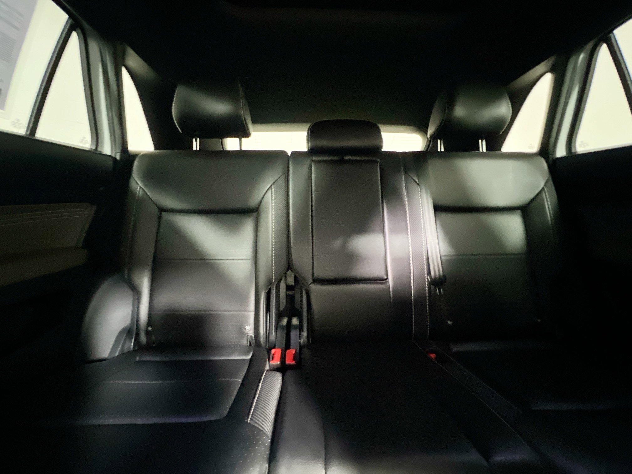 Used 2022 Volkswagen Atlas Cross Sport SE image 31