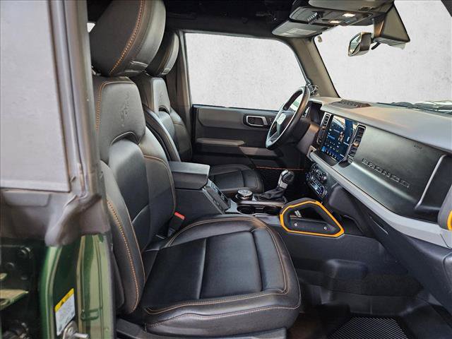 Used 2022 Ford Bronco Badlands w/ Sasquatch Package AWD/4WD image 16