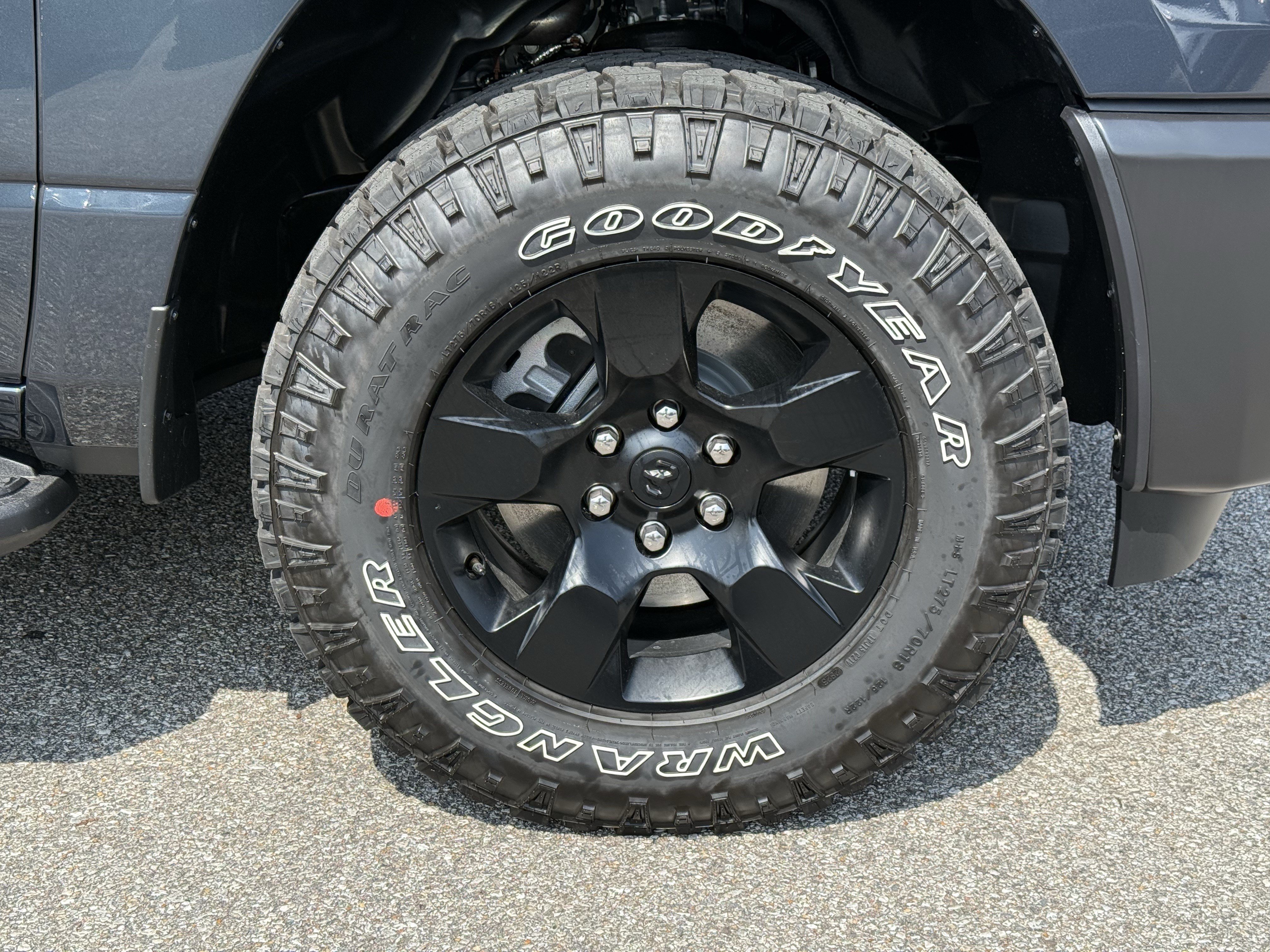 New 2026 RAM 1500 Warlock AWD/4WD image 12