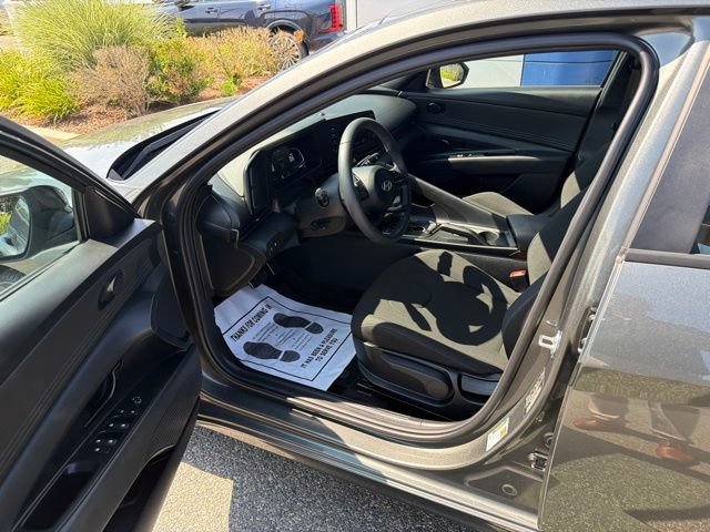 Certified 2026 Hyundai Elantra Sport FWD image 10