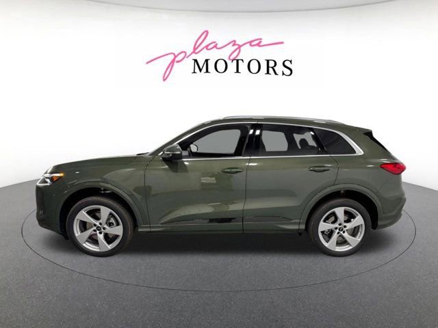 New 2026 Audi Q5 Premium AWD/4WD image 2