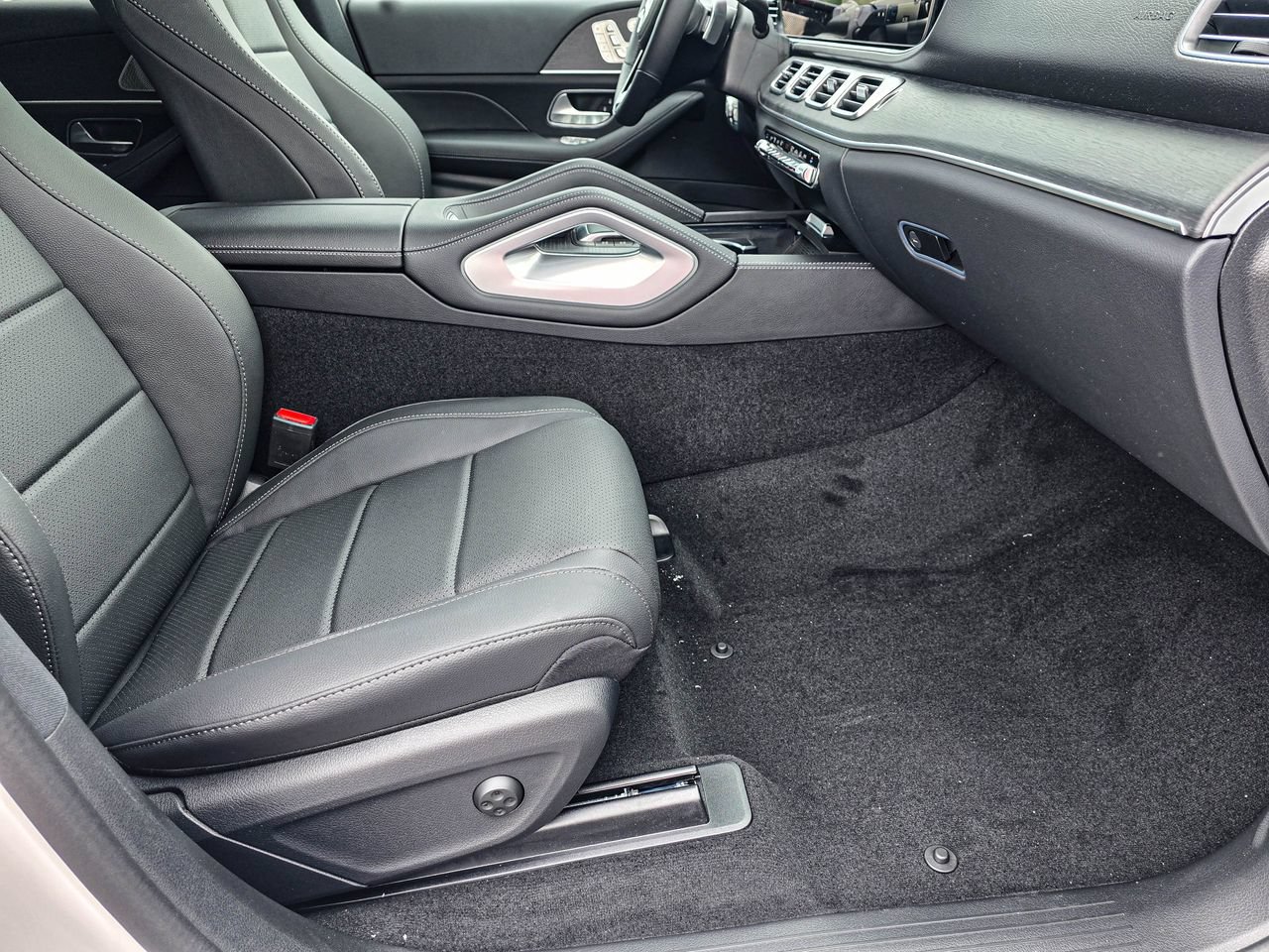 New 2026 Mercedes-Benz GLE 350 4MATIC image 42