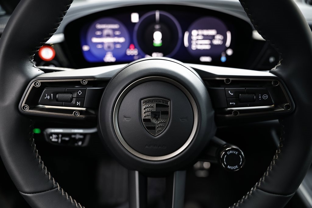 New 2025 Porsche Macan Turbo Electric image 34