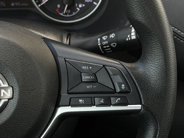Used 2024 Nissan Sentra SV FWD image 16