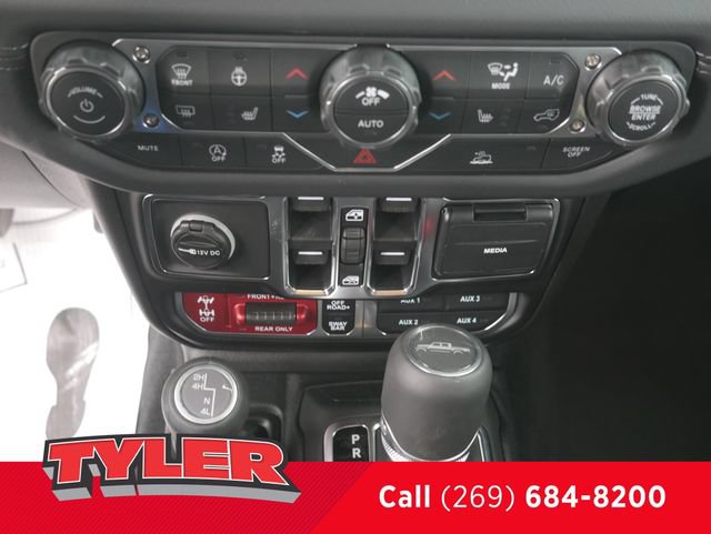 New 2026 Jeep Gladiator Rubicon w/ Steel Power Dome Hood Package AWD/4WD image 32