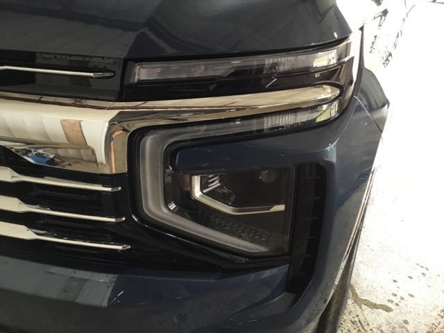 New 2026 Chevrolet Suburban LT w/ Comfort Package AWD/4WD image 7