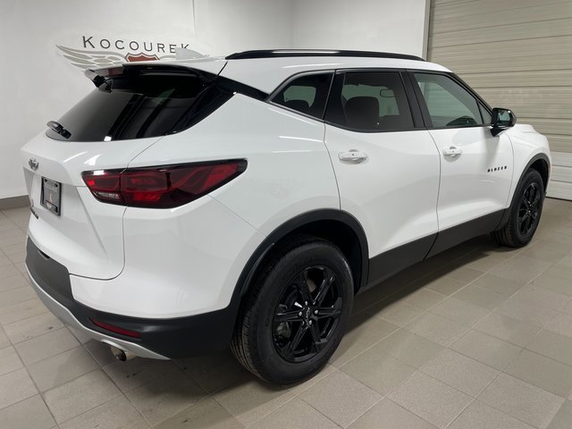 Used 2023 Chevrolet Blazer LT w/ Convenience Package image 6