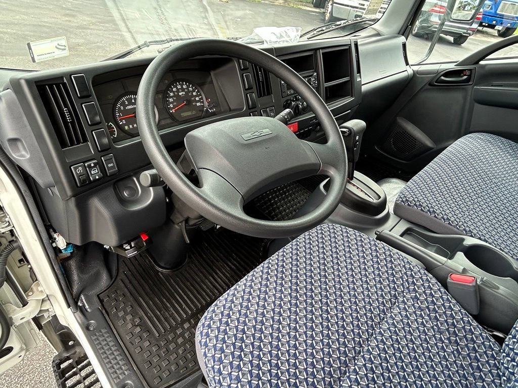 New 2025 Chevrolet Low Cab Forward 5500HG RWD image 11