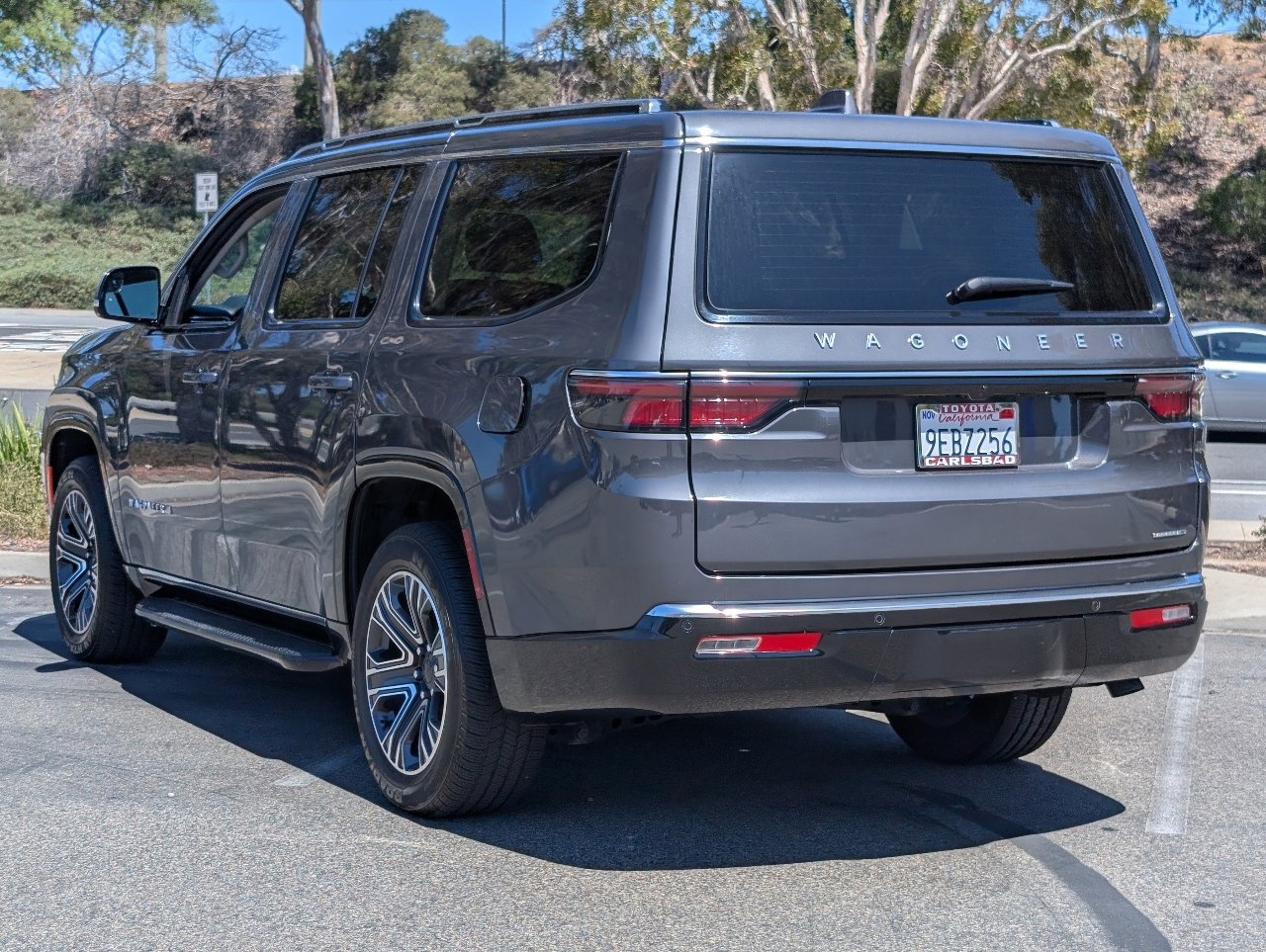 Used 2022 Jeep Wagoneer Series III image 13