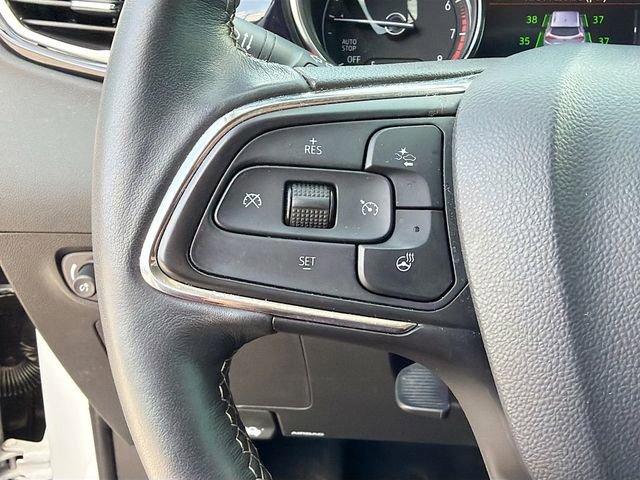 Used 2022 Buick Encore GX Essence w/ Experience Buick Package AWD/4WD image 33