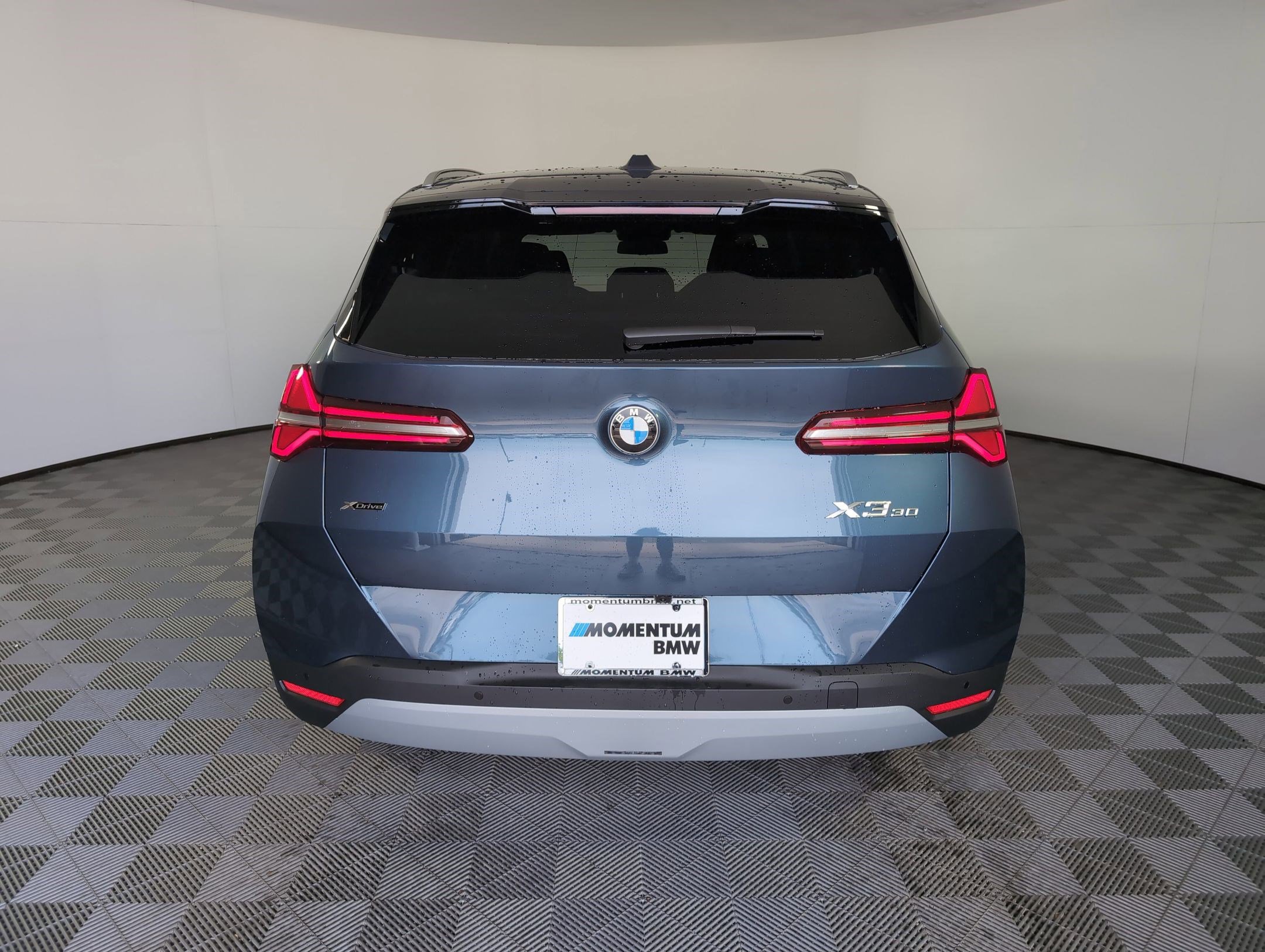 Used 2025 BMW X3 xDrive30i w/ Premium Package image 8