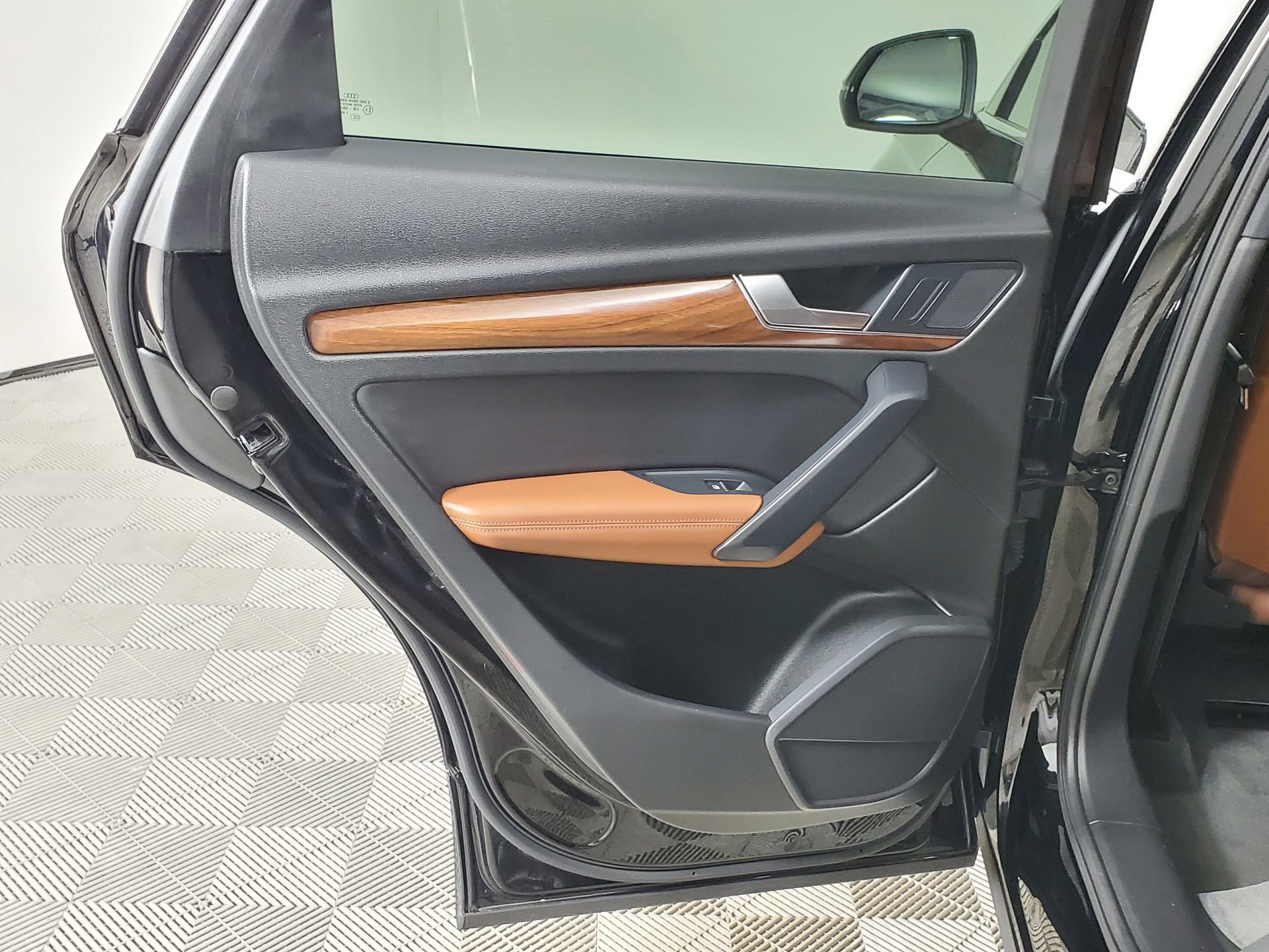 Certified 2021 Audi Q5 2.0T Premium Plus w/ Premium Plus Package image 22