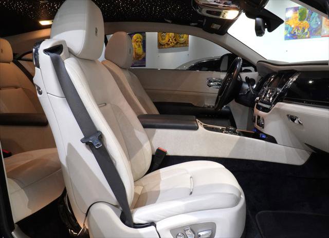 Used 2014 Rolls-Royce Wraith image 20