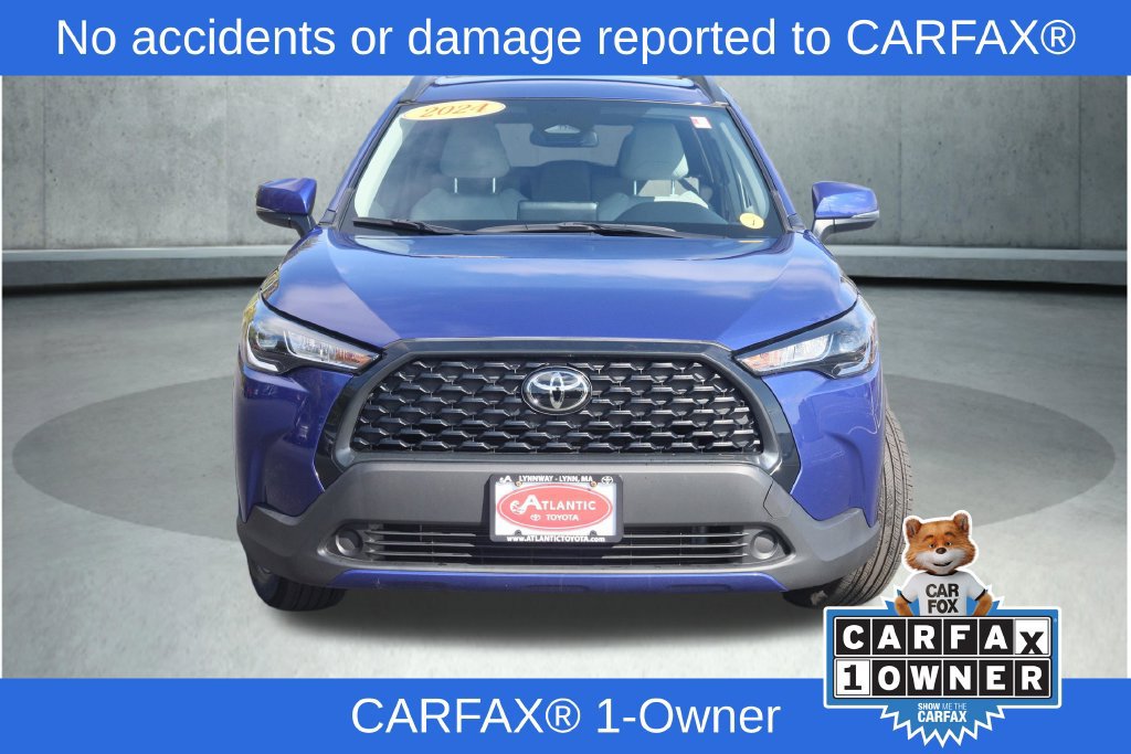 Used 2024 Toyota Corolla Cross LE AWD/4WD image 2