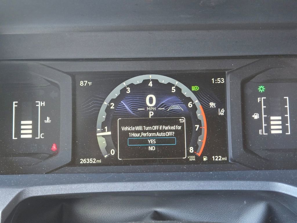 Used 2025 Toyota 4Runner SR5 AWD/4WD image 33