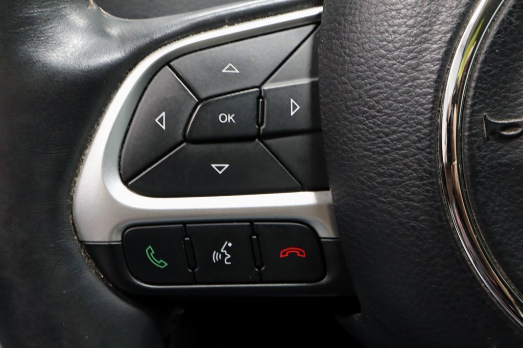 Used 2017 Jeep Compass Latitude w/ Cold Weather Group image 27