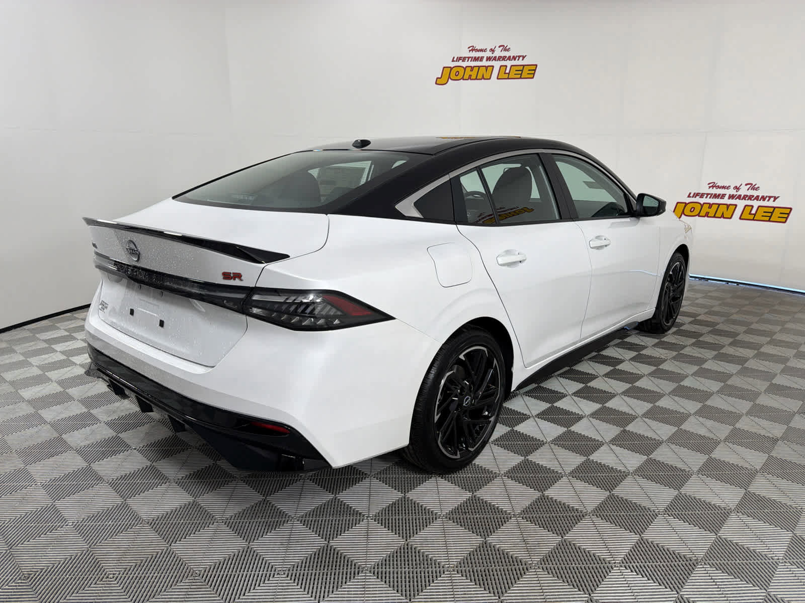 New 2026 Nissan Sentra SR w/ Floor Mat Package image 6