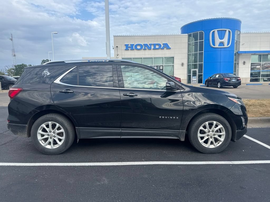 Used 2019 Chevrolet Equinox LT w/ Sun & Navigation Package AWD/4WD video 3