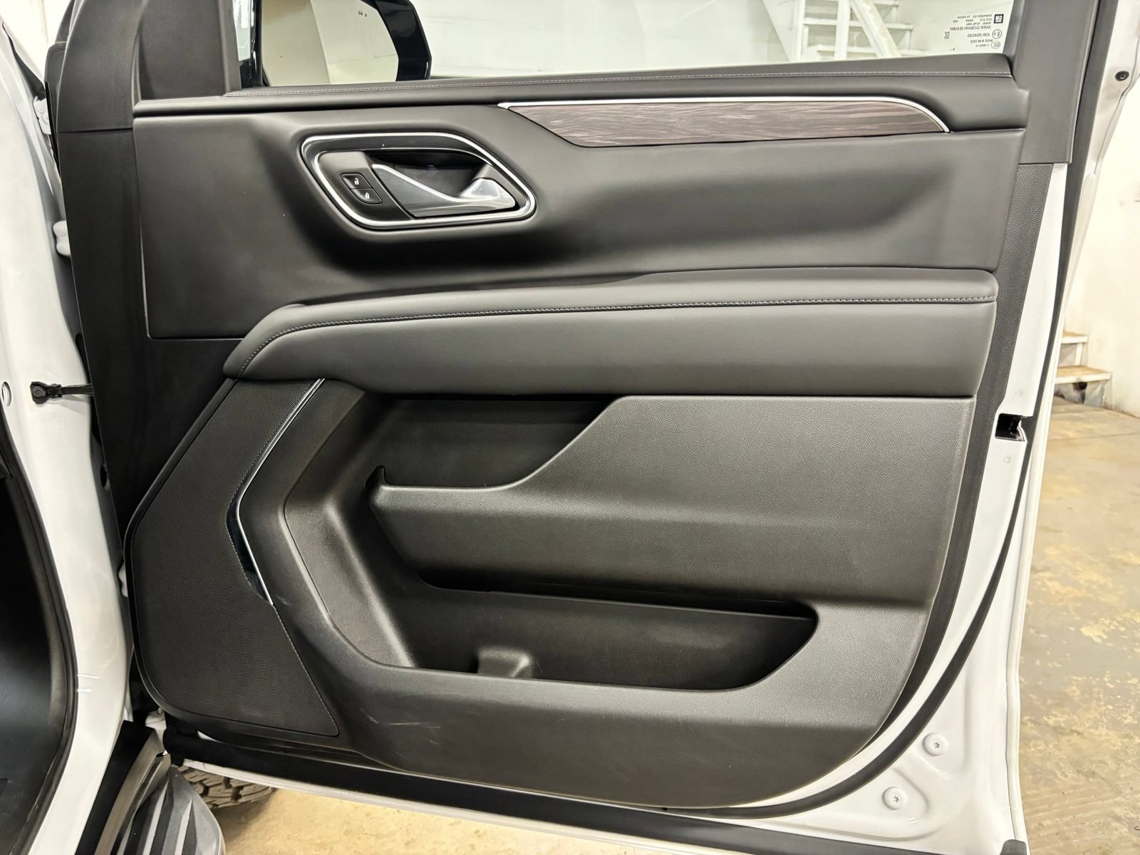 Used 2024 Chevrolet Tahoe LS w/ Driver Alert Package RWD image 22