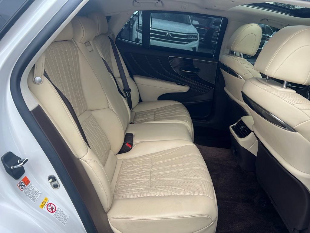 Used 2018 Lexus LS 500 AWD image 28