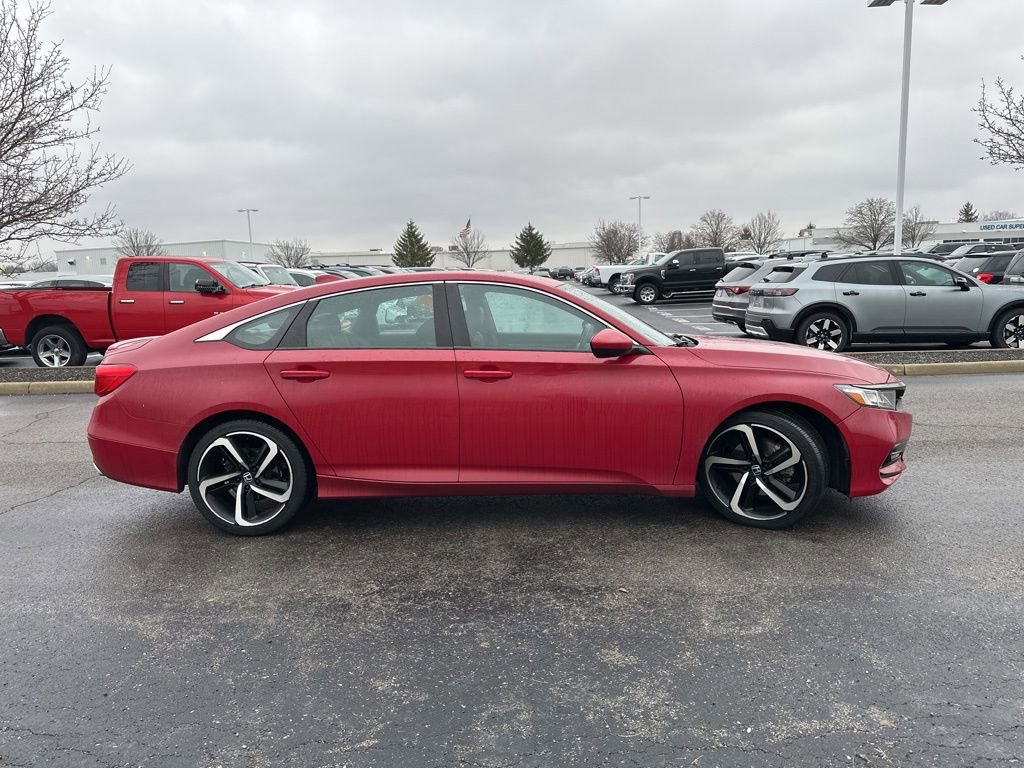 Used 2018 Honda Accord Sport image 11
