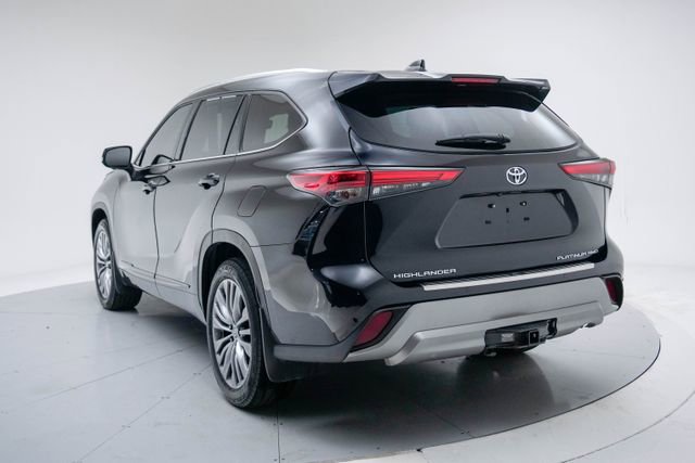 Used 2023 Toyota Highlander Platinum image 9