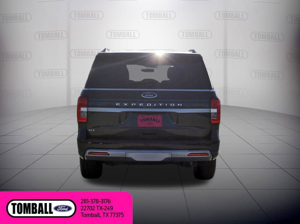Used 2022 Ford Expedition XLT image 6
