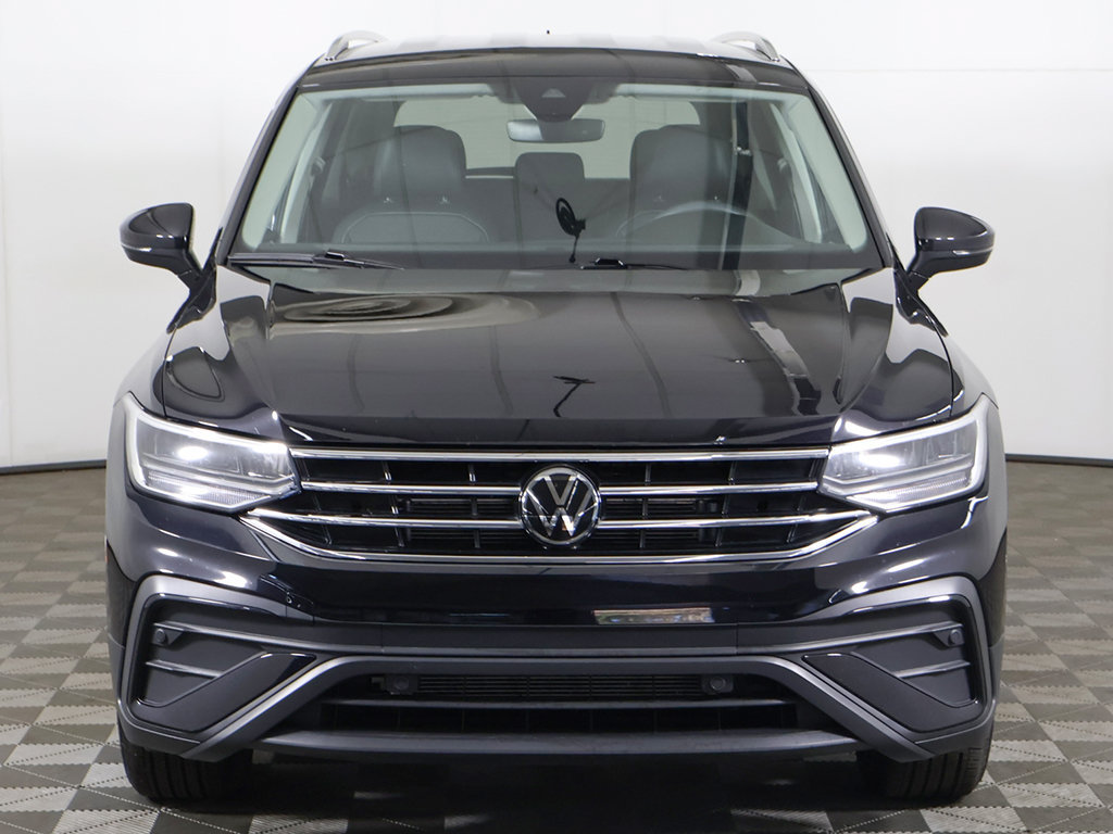 Certified 2024 Volkswagen Tiguan SE AWD/4WD image 11