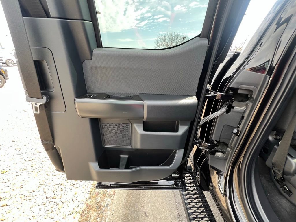 Used 2023 Ford F150 XL w/ STX Appearance Package image 28