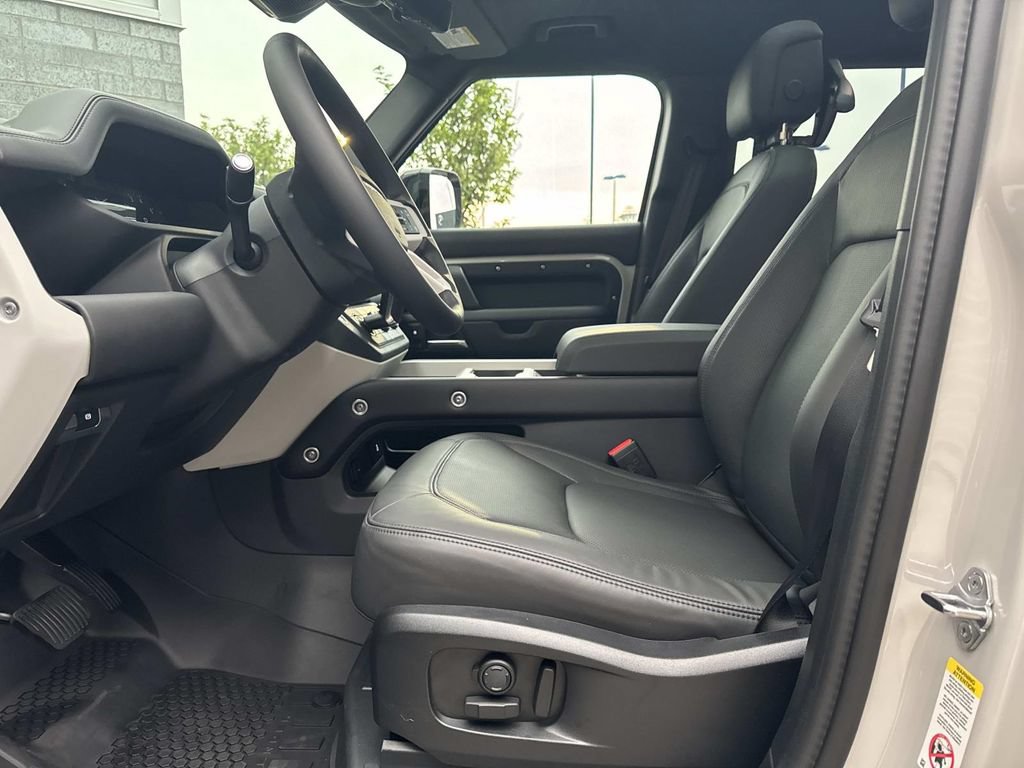 New 2026 Land Rover Defender 110 X-Dynamic SE AWD/4WD image 20