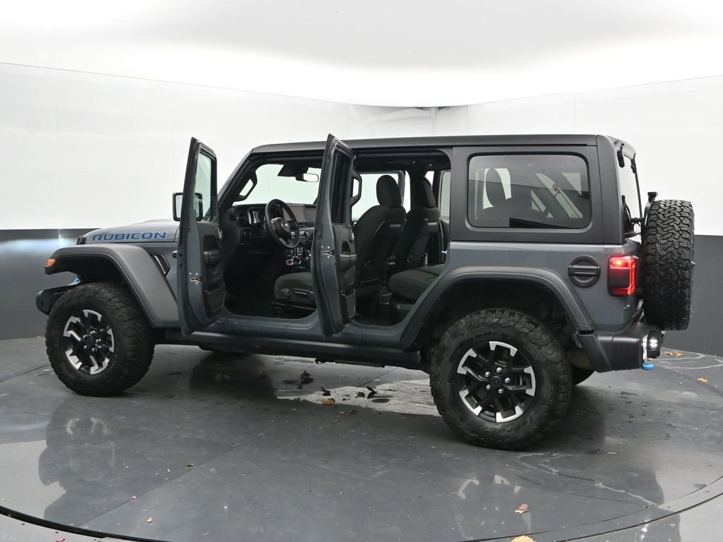Used 2024 Jeep Wrangler Unlimited Rubicon 4xe image 57