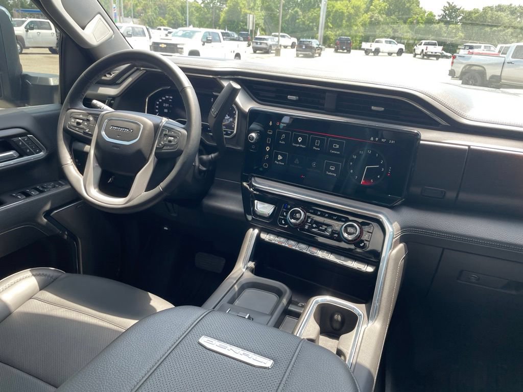 Used 2025 GMC Sierra 2500 Denali w/ Denali Reserve Package AWD/4WD image 35