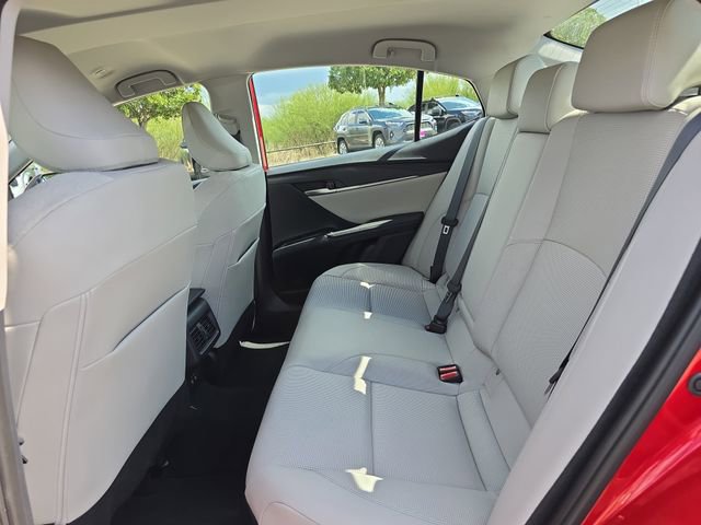 Used 2026 Toyota Camry XLE image 13