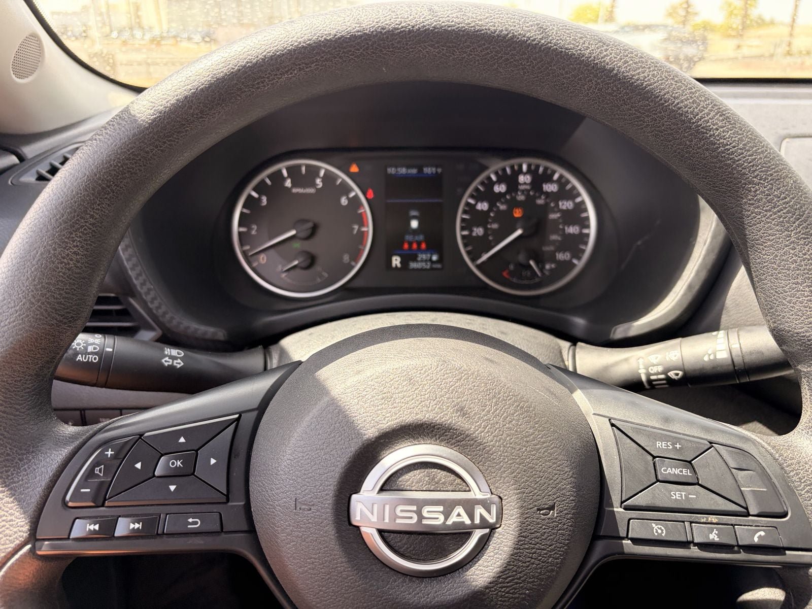 Used 2024 Nissan Sentra S FWD image 32