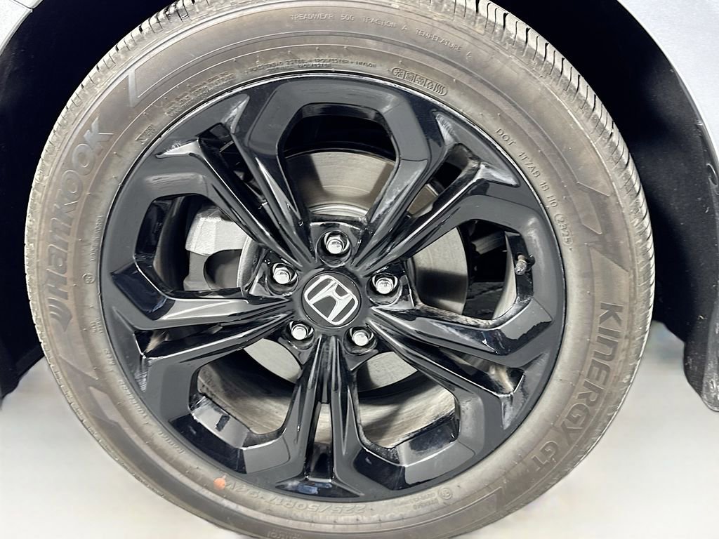Certified 2025 Honda Accord SE image 40